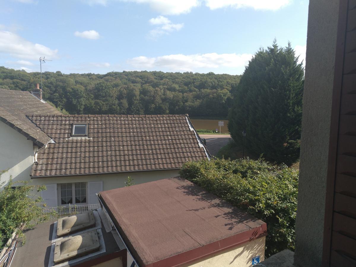 Auberge Du Breuil Vieux Moulin Le Creusot Bagian luar foto